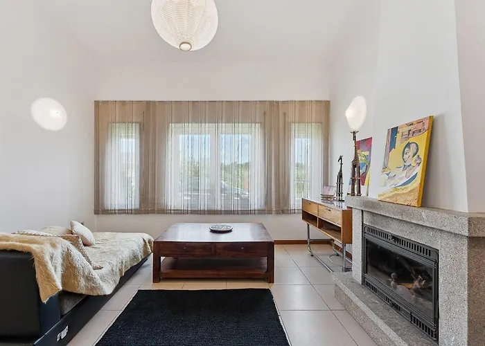 בית הארחה Guestready - Lovely Escape In The Countryside אבאירו